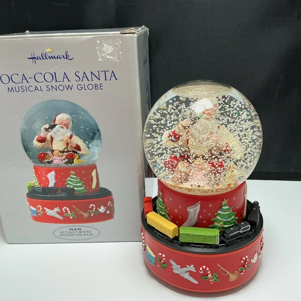 2001 Hallmark Coca-Cola Santa Musical Snow Globe Moving Train w/ Box Works Vtg